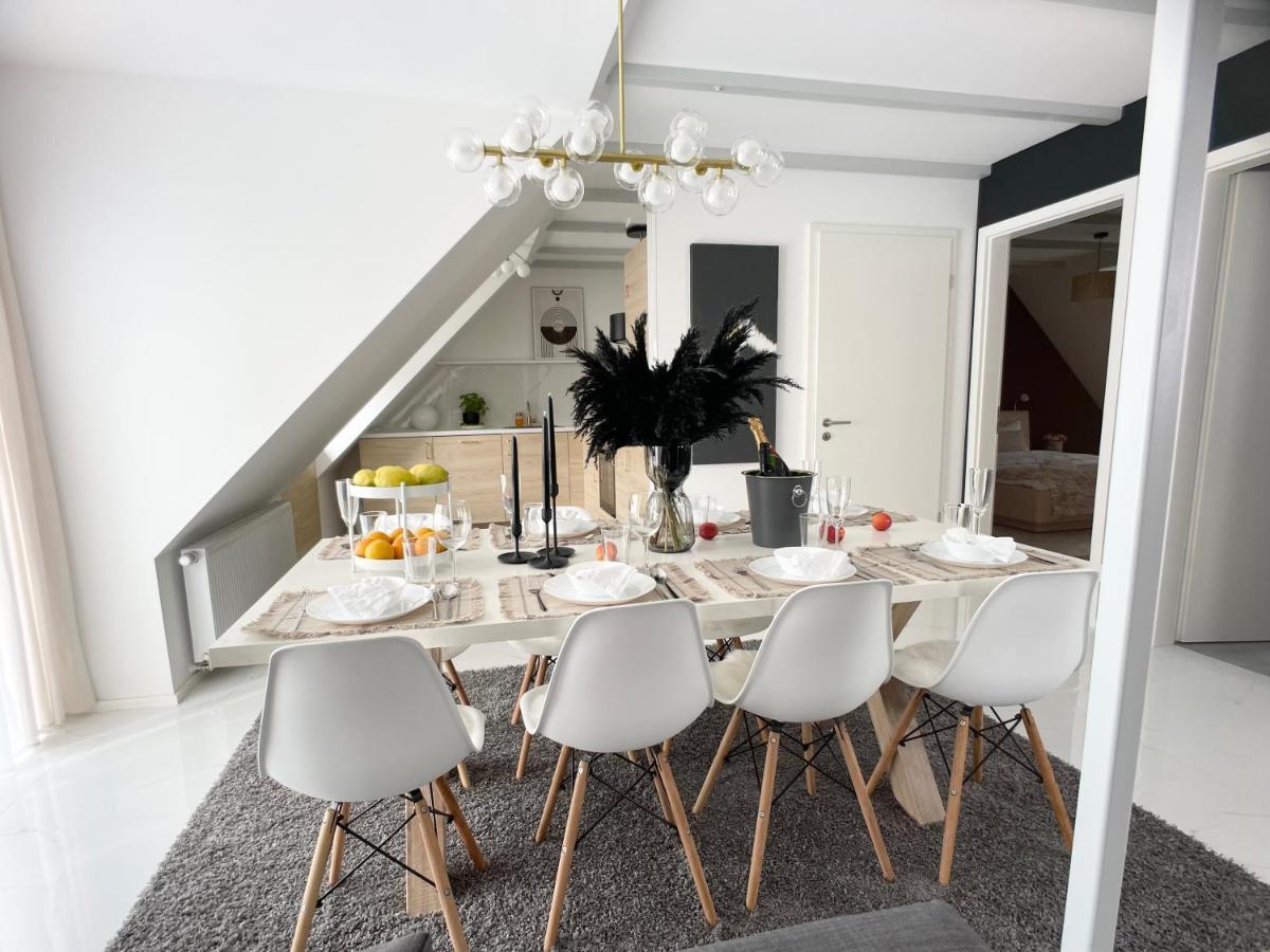 M-Style 04 Apartment Mit Balkon Und Gasgrill, 24H Self-Check-In, Free Parking, Netflix Neurenberg Buitenkant foto