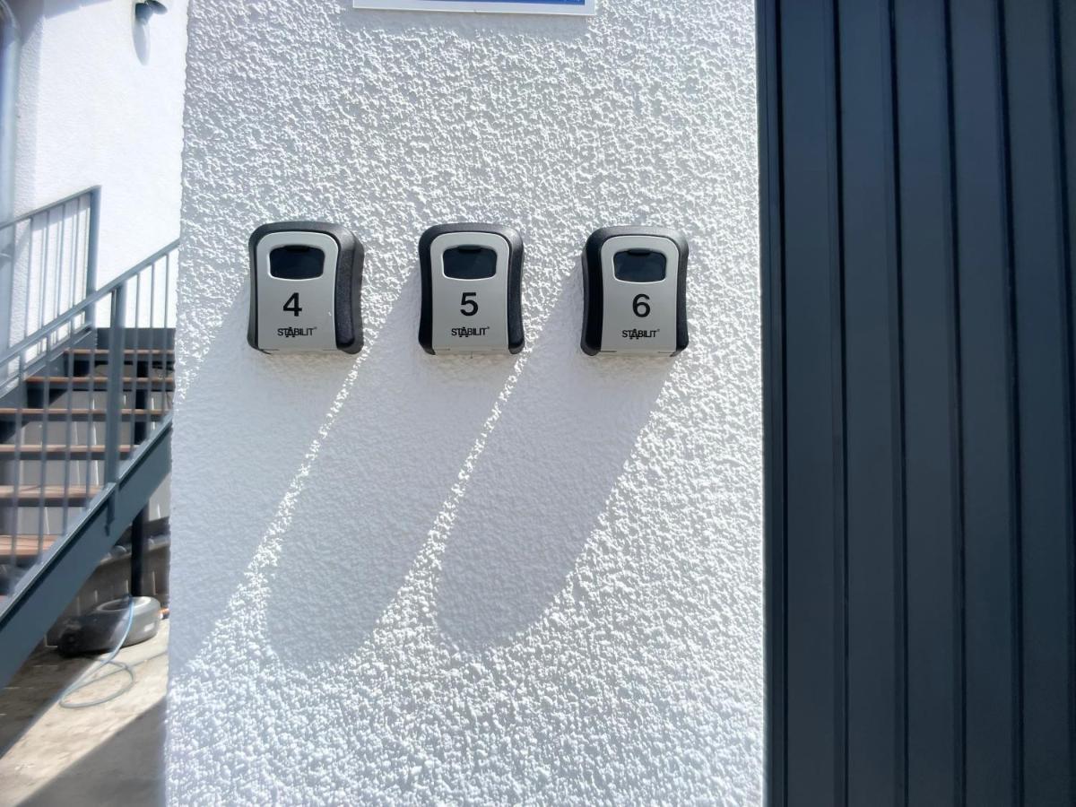 M-Style 04 Apartment Mit Balkon Und Gasgrill, 24H Self-Check-In, Free Parking, Netflix Neurenberg Buitenkant foto