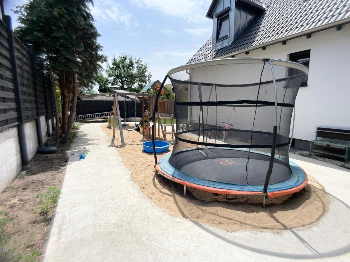 M-Style 04 Apartment Mit Balkon Und Gasgrill, 24H Self-Check-In, Free Parking, Netflix Neurenberg Buitenkant foto